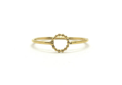 Circle ring in gold-plated silver.