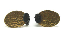 Load image into Gallery viewer, Banquet earrings in oxidized silver and gold-plated silver