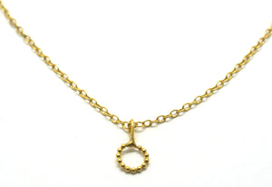 Circle necklace in gold-plated silver